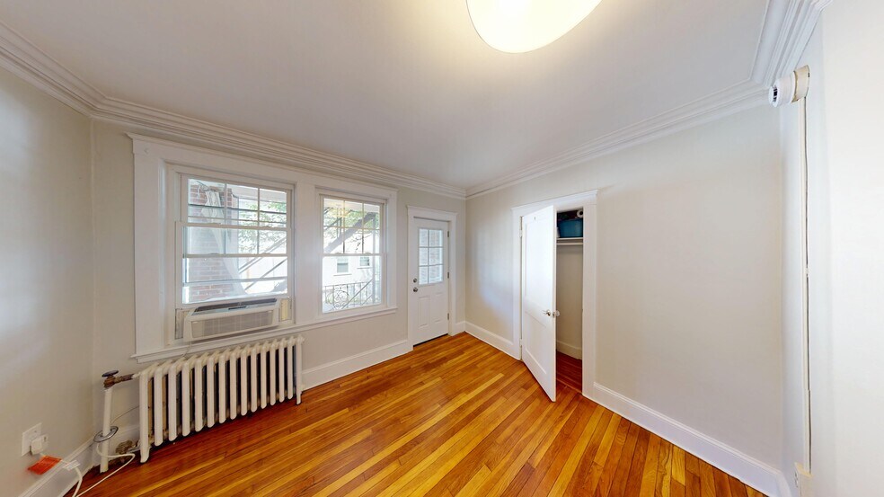 Building Photo - 22 Chiswick Rd