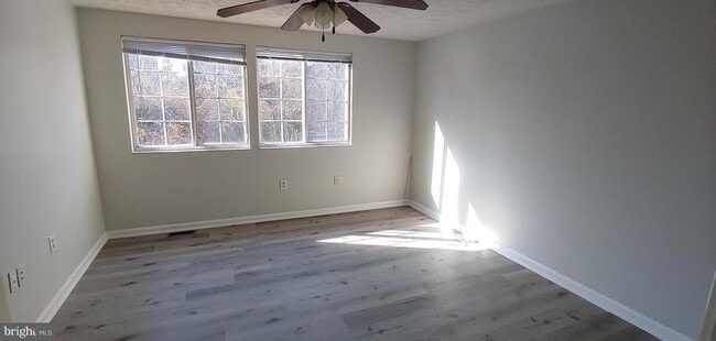 Building Photo - 2 Hunt Cup Cir