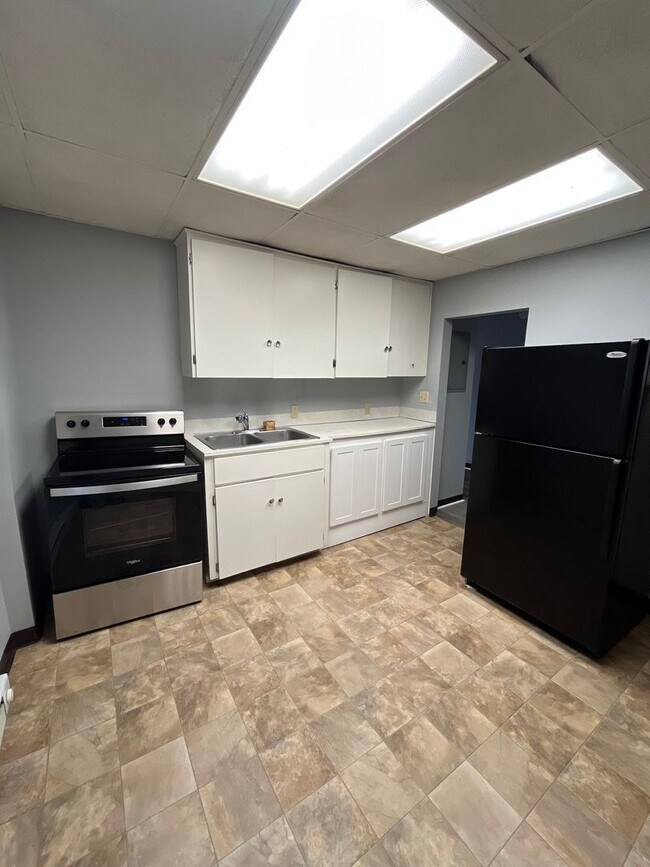 Building Photo - 34 N Baltimore Ave