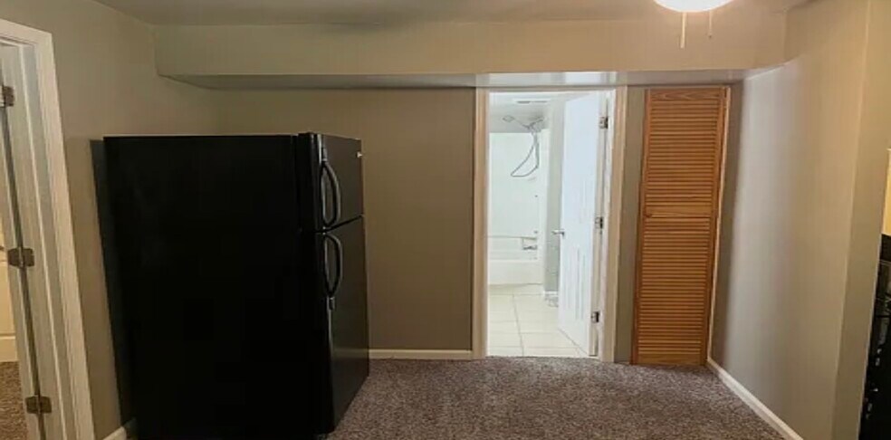 Building Photo - 6200 Tamara Ct