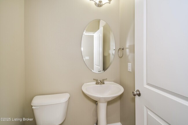 Building Photo - 10620 Brook Chase Ct