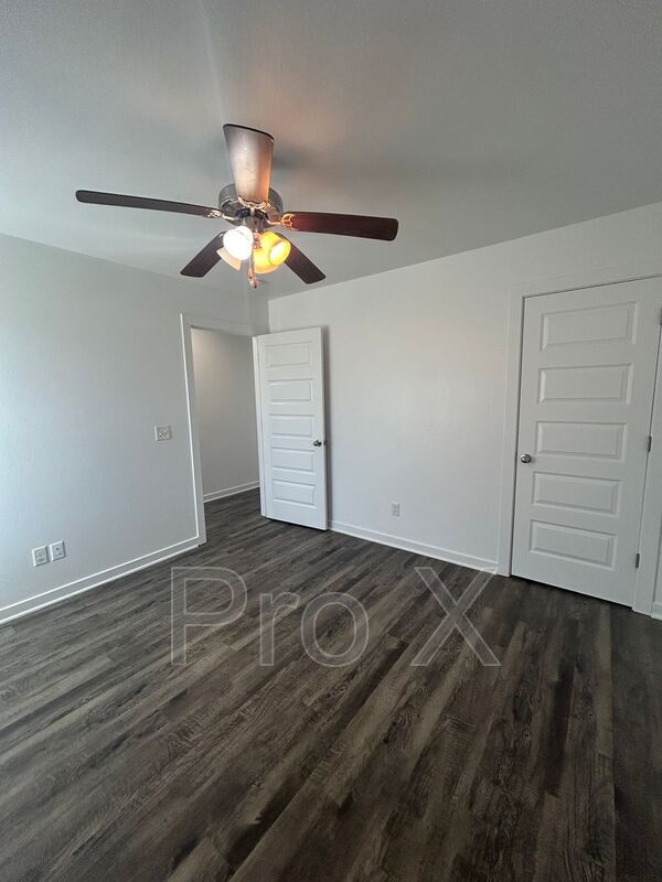 Building Photo - 644 Hidden Springs Dr