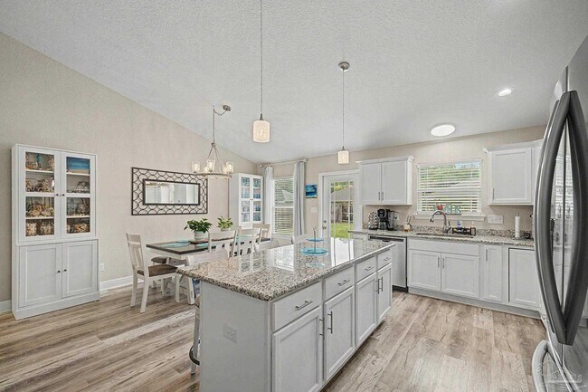 Building Photo - 3613 Berkley Ln