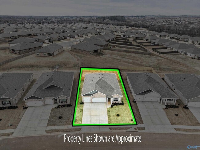 Building Photo - 124 Duskwood Dr