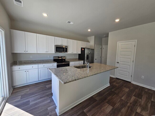 Building Photo - 745 Sturdy Root Pl