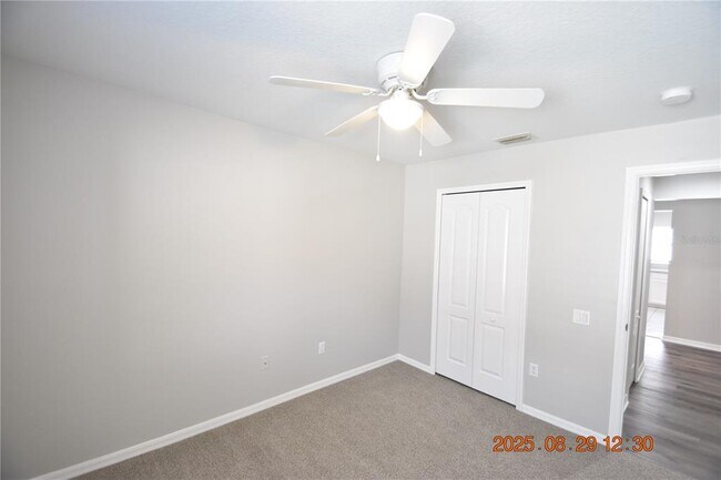 Building Photo - 944 Ridge Haven Dr