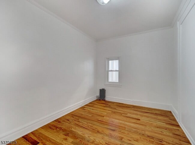 Building Photo - 52 Headley Terrace
