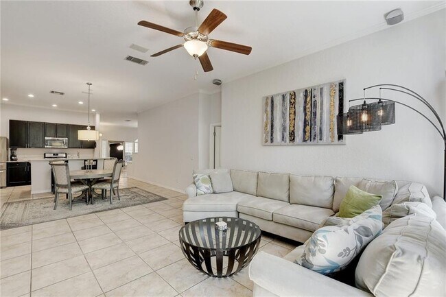 Building Photo - 8905 Colberg Dr