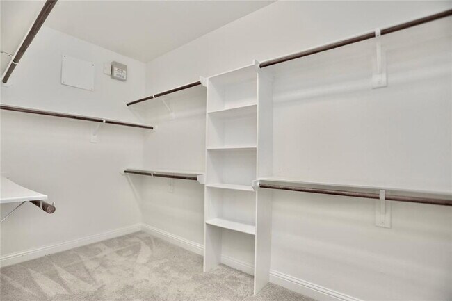 Building Photo - 1227 W 19th St