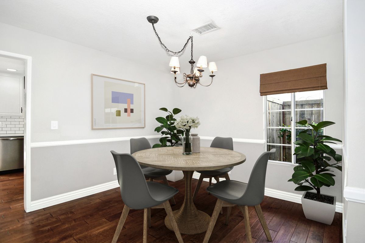 Building Photo - 4325 Oak Glen St