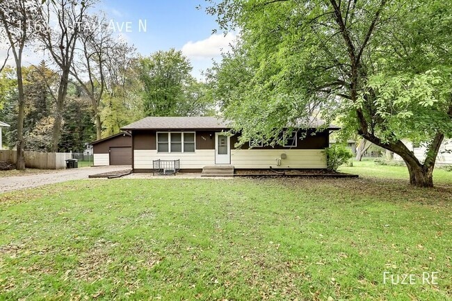 Building Photo - 11617 Utah Ave N