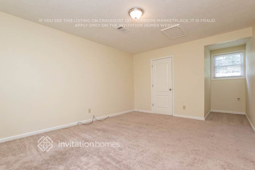 Building Photo - 504 Fieldstream Way NW