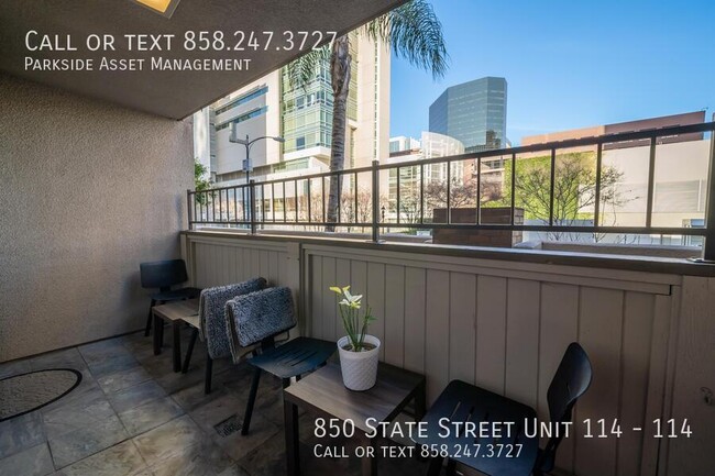 Building Photo - Fully furnished Downtown Condo with Pool, ...