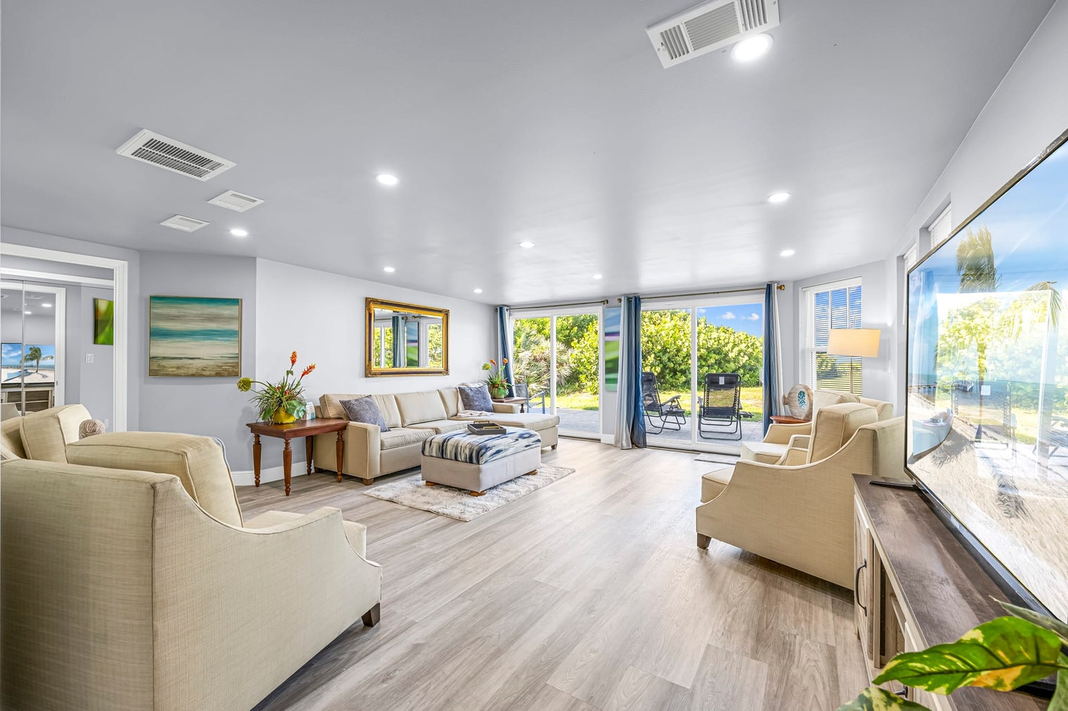 Building Photo - 6403 S Hwy A1A