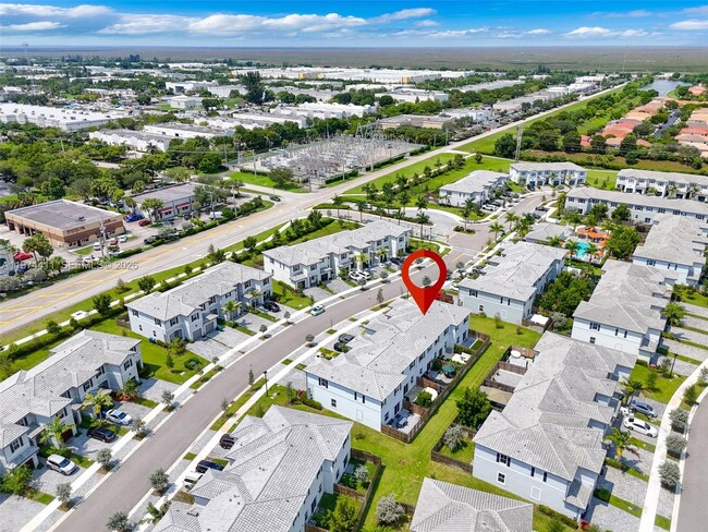 Building Photo - 11927 NW 46th St