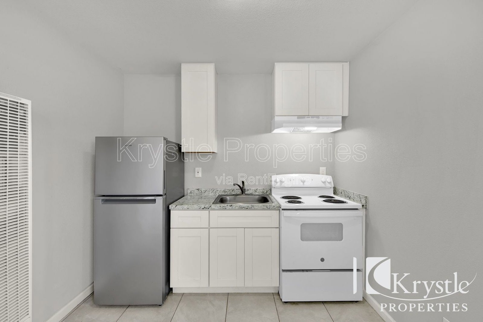 Building Photo - 714 Gateway Dr