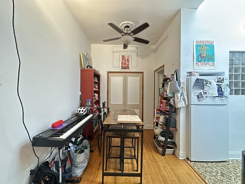 Building Photo - 1222 W Grace St