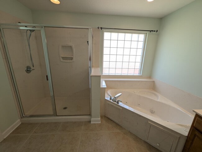 Building Photo - 462 Sandmore Shores Dr