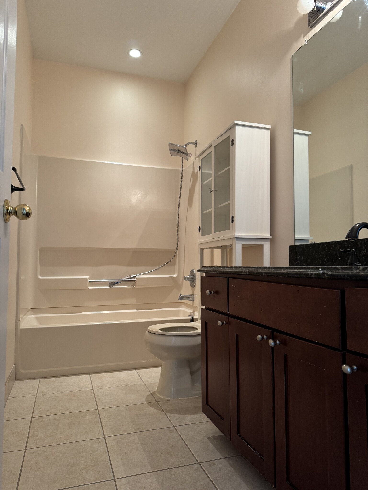 Building Photo - 1220 Alameda Blvd