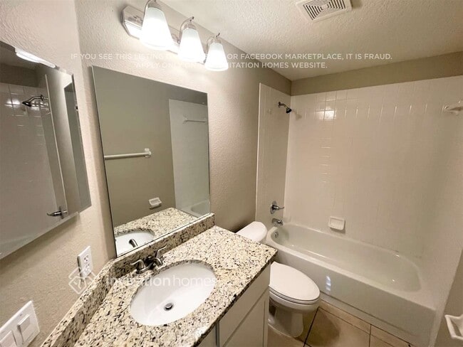 Building Photo - 18126 Leafwood Cir