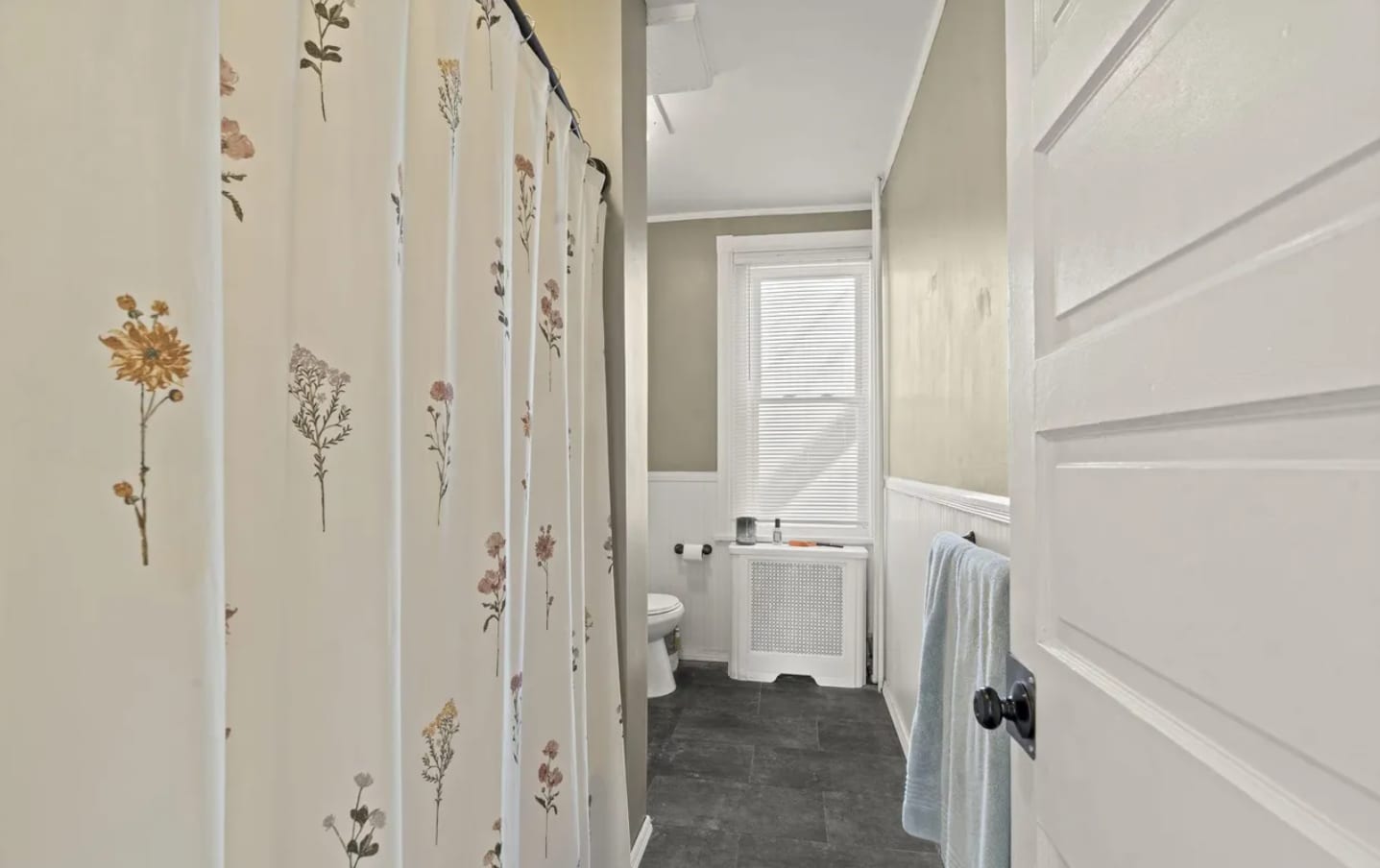 Building Photo - 114 Cadwalader Ave