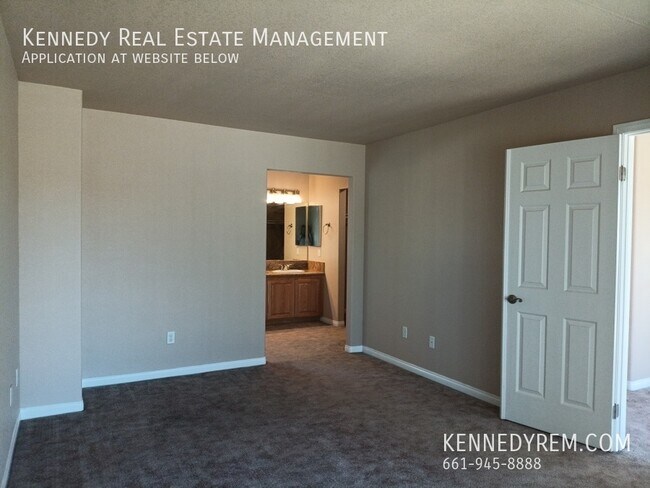 Building Photo - 461 West Avenue K-