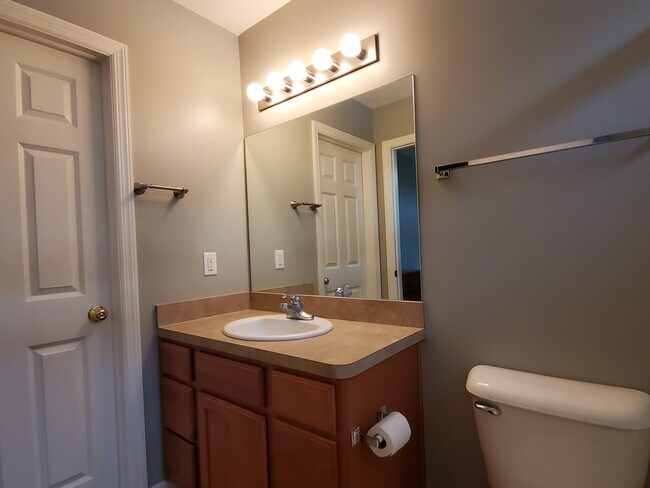 Building Photo - 8937 Merryvale Dr