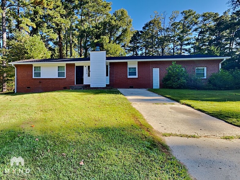 Primary Photo - 7054 Chappell Cir NW