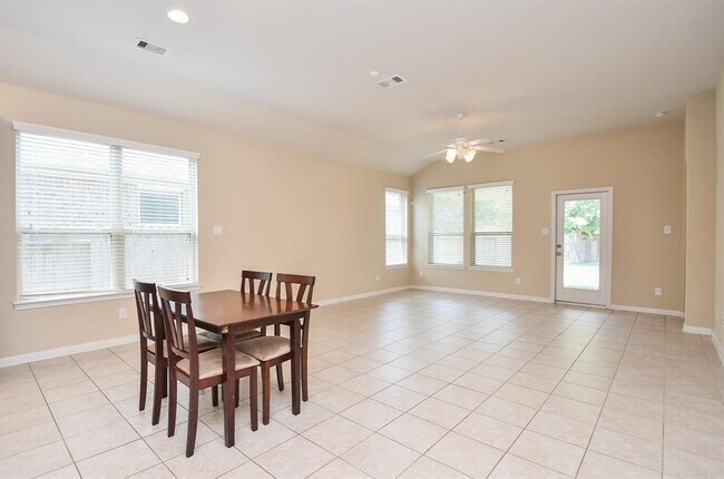 Building Photo - 4922 Harper River Ct
