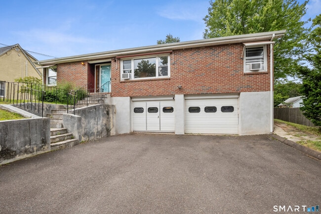 Building Photo - 65 Birge Ave