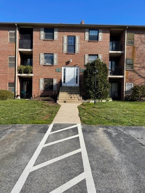 Building Photo - 2409 Pond View Dr