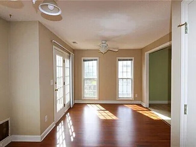 Building Photo - 4820 Manteo Ln