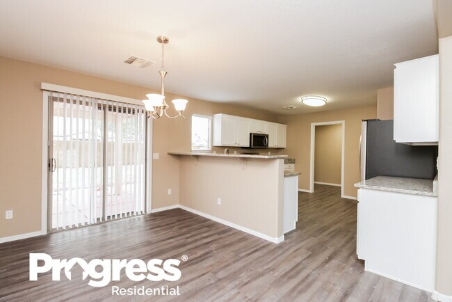 Building Photo - 40489 N Glen Meadows Ln