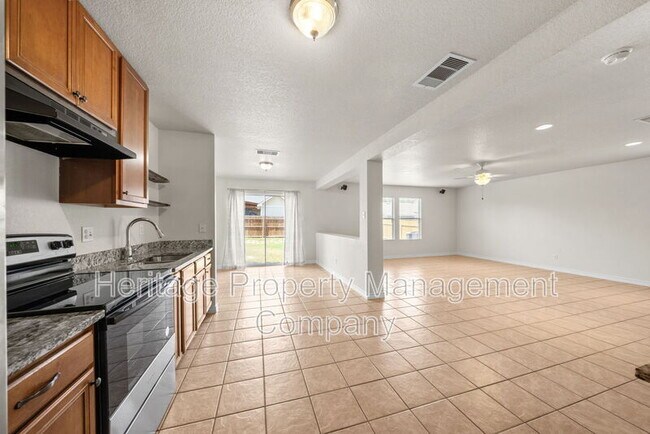 Building Photo - 9939 Hawksbill Peak