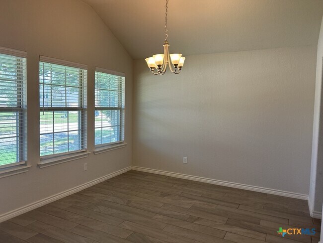Building Photo - 7607 Melanite Dr