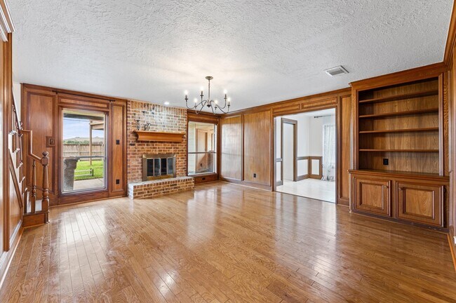 Building Photo - 110 Shadow Wood Dr