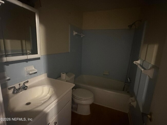 Building Photo - 1530 El Prado Rd