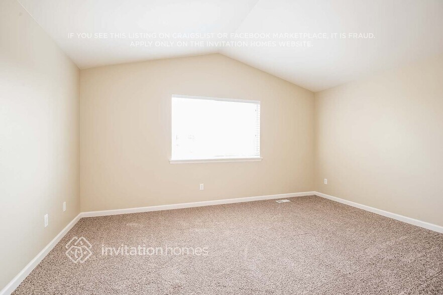 Building Photo - 19817 15th Avenue E