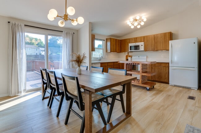 Dining Room - 5471 Braddock Ridge Dr