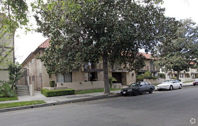 Primary Photo - Jordan Villa I