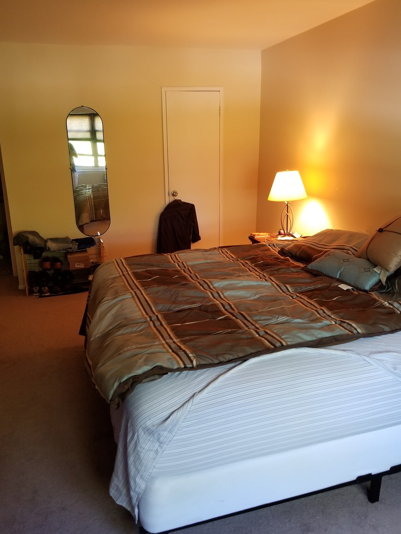 Master Bedroom - 152 N Broadway
