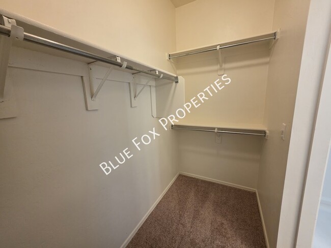 Building Photo - 3508 W Lost Village Ln