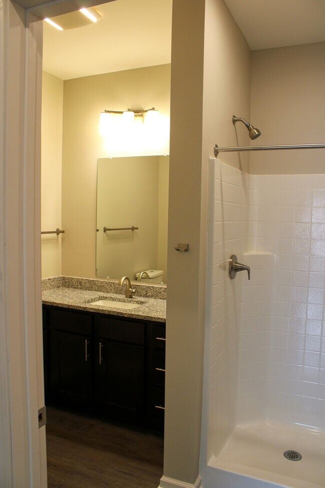 Building Photo - 3261 Redhawk St