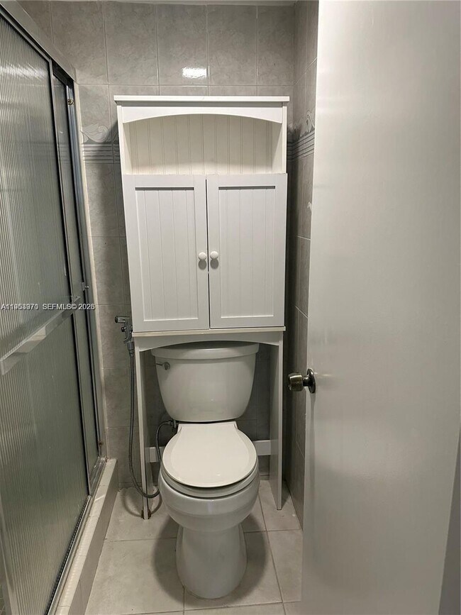 Building Photo - 1200 SW 124th Terrace