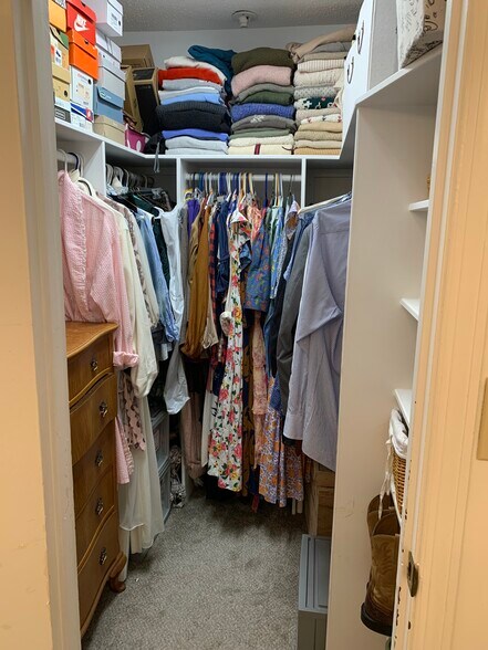 Building Photo - 602 Old Rocky Ridge Ln