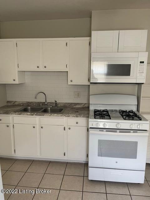 Building Photo - 2138 Crittenden Dr