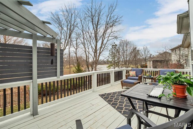 Building Photo - 1611 11th Fairway Dr