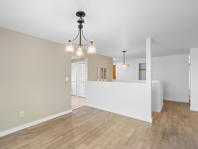 Building Photo - 1107 Meadowview Ct