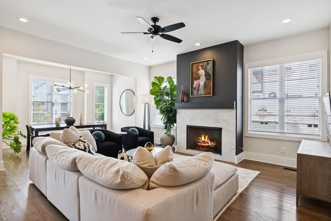 Building Photo - Experience elevated living in this beautifully crafted brick residence located in the heart of Ed...