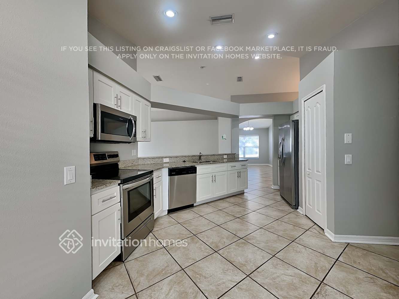 Building Photo - 12617 Kings Lake Dr